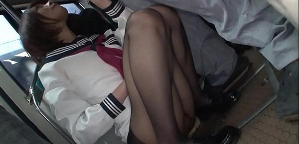  Japan Public Bus Fucking (Schoolgirl)